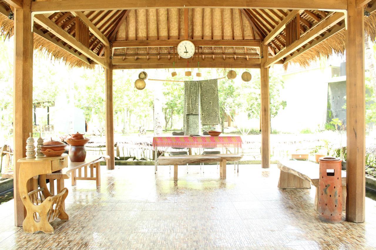 Gondang Beach Hotel Gili Trawangan Buitenkant foto
