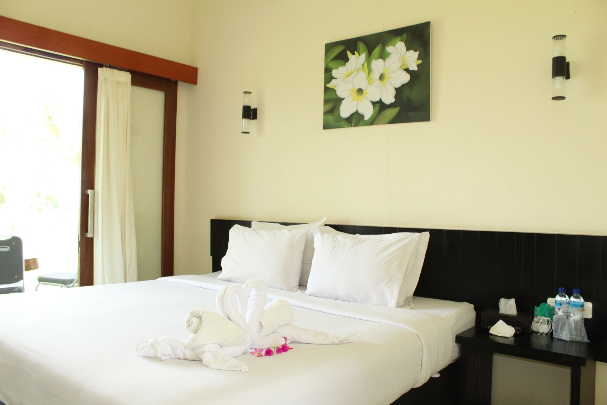 Gondang Beach Hotel Gili Trawangan Buitenkant foto