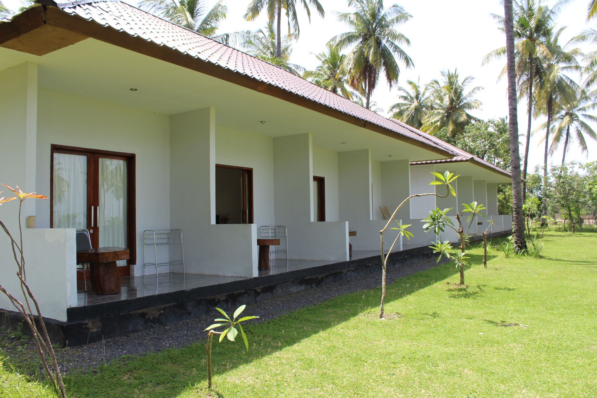 Gondang Beach Hotel Gili Trawangan Buitenkant foto